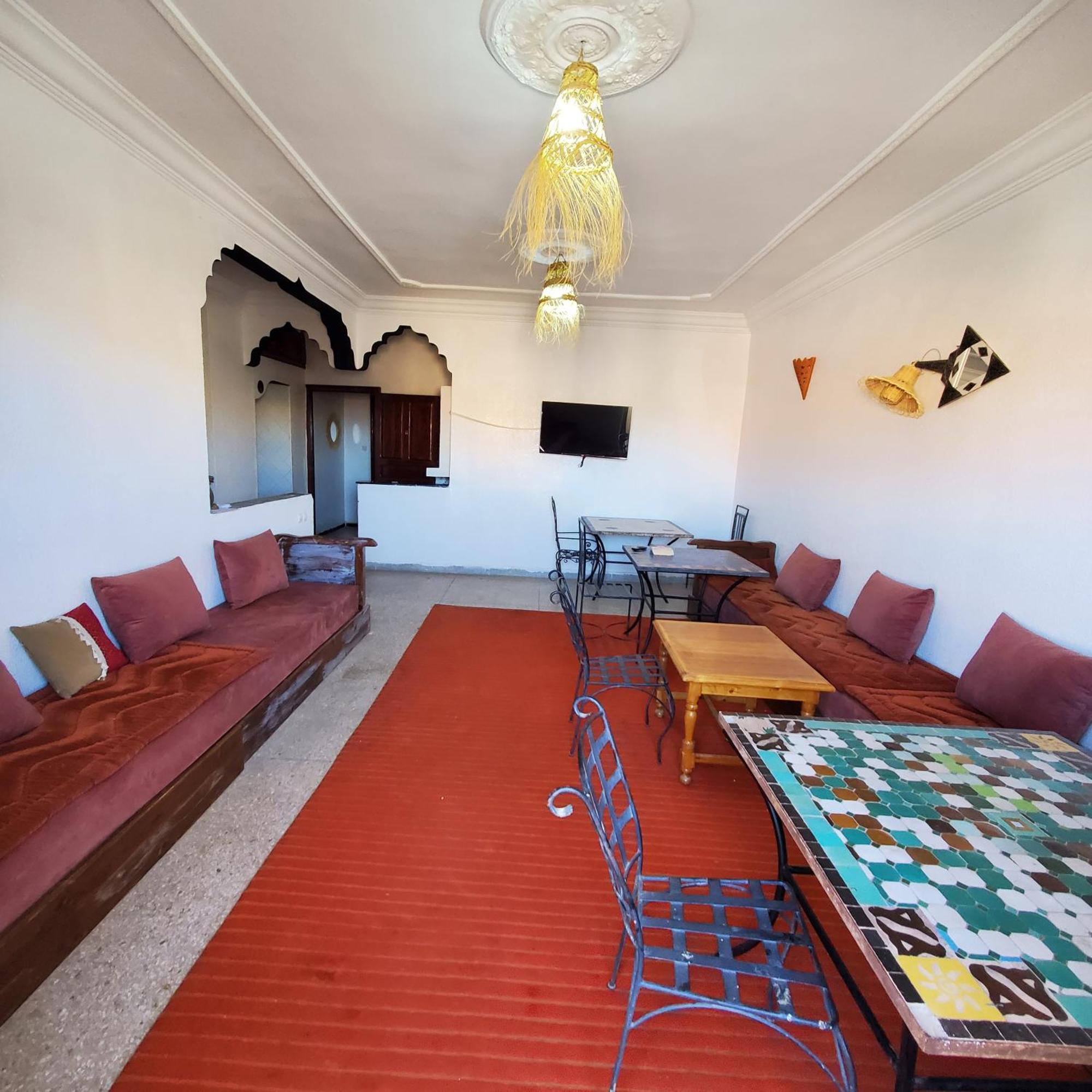 Warzazat Hostel Rum bild